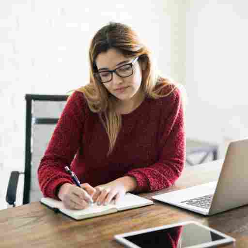 DMart Jobs India 2026 – Retail Careers Connected With Housing, Shopping Infrastructure and Urban Employment Author